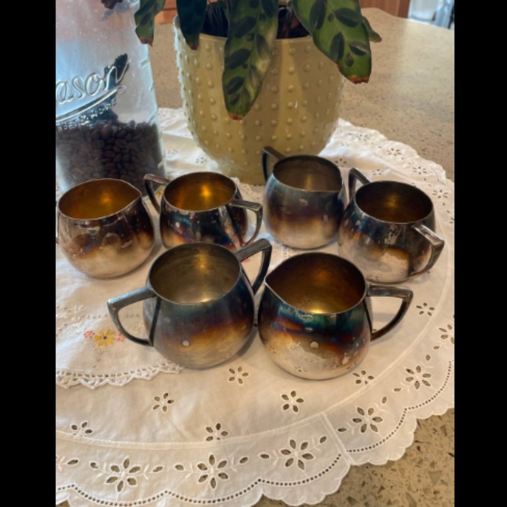 Empire Crafts Quadruple Plate Silver Plate Cream and Sugar Set